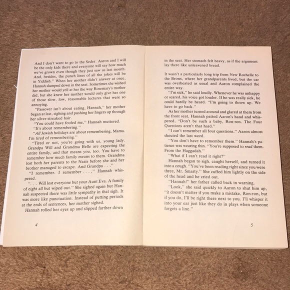 The Devil’s Arithmetic By Jane Yolen - Picture 3 of 7